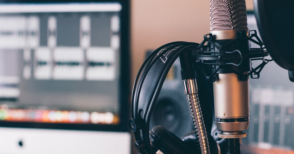 Podcasts culturales: Voces alternativas