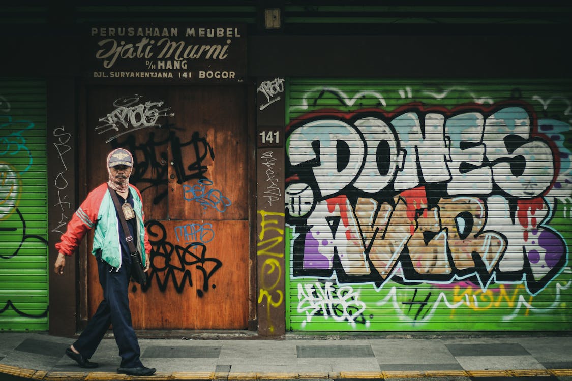 Berlín vs. Londres vs. París: ¿Cuál Es la Mejor Ciudad de Street Art de Europa?