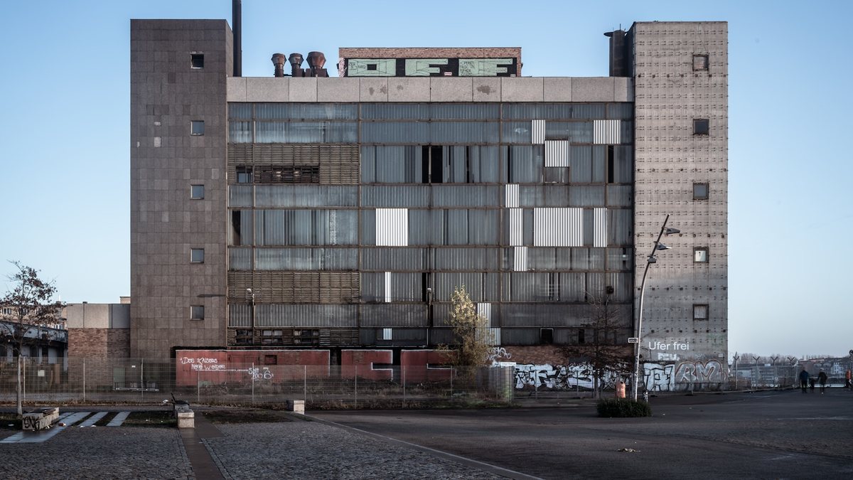 Fanzara y el MIAU: El Pueblo Abandonado Que el Street Art Salvó del Olvido