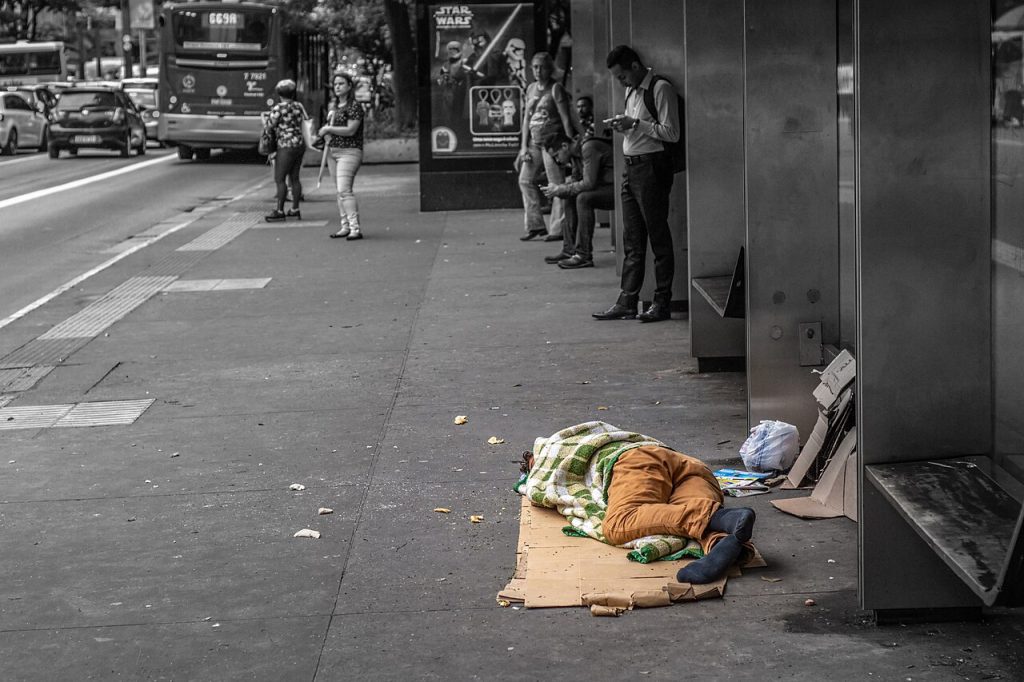city street photography (foto: Wilfredor / CC0, Wikimedia Commons)