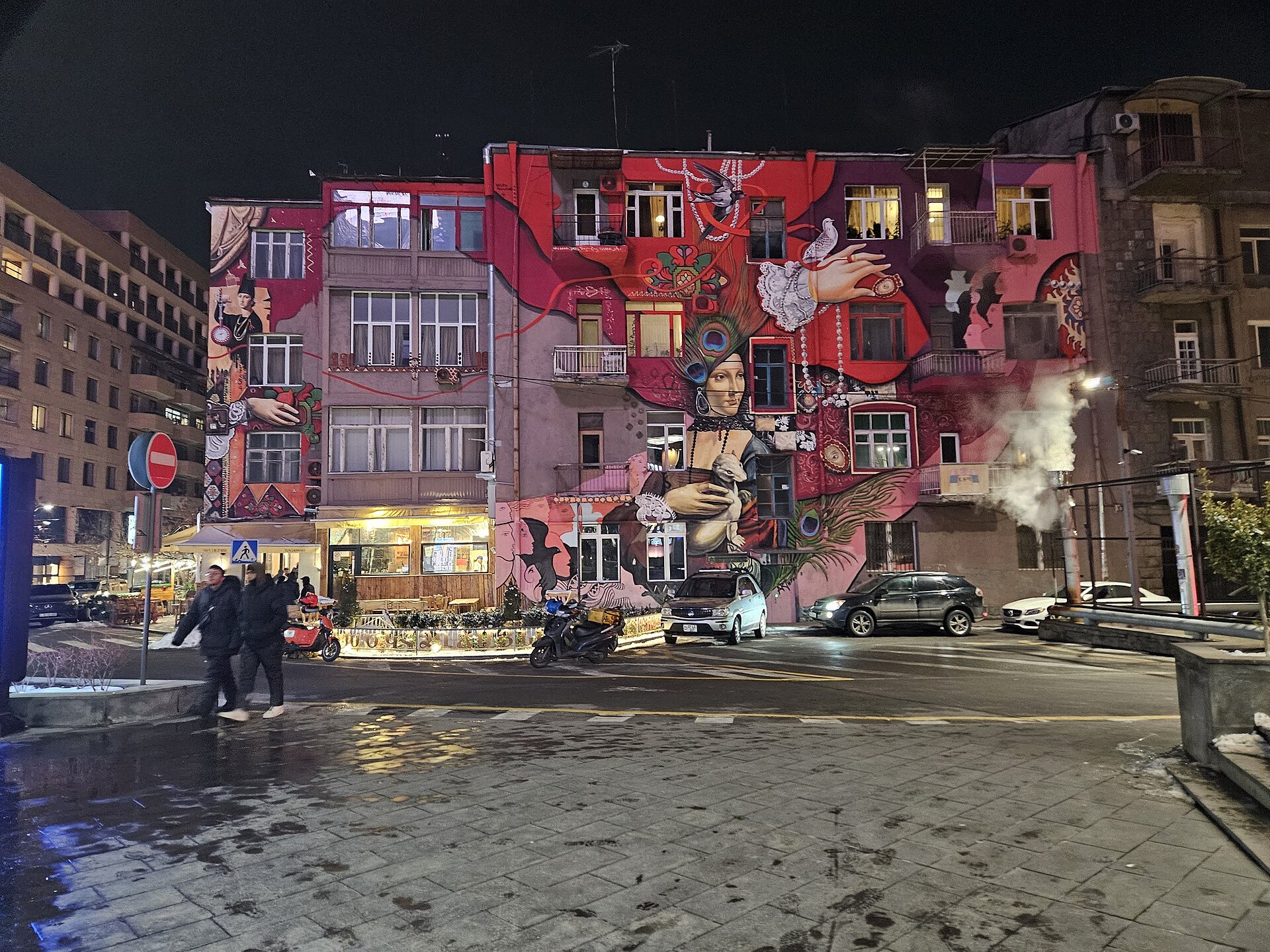 Soho y Lagunillas, dos modelos opuestos a diez minutos a pie
